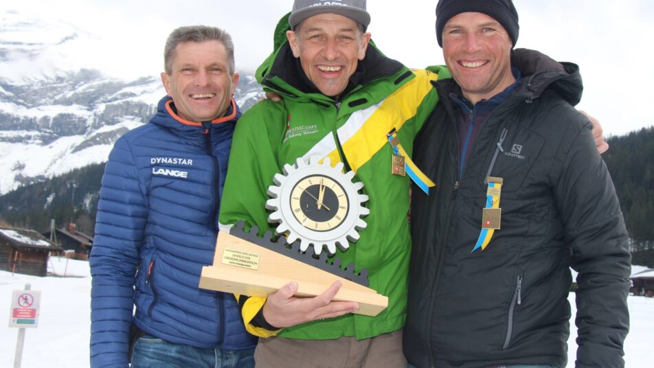 SVSE Schweizermeister 2020: Sieger der 3er-Kombination (Kategorien Herren 3 und Elite) von links nach rechts:  Werner Huber (EWF Herisau), Dölf Alpiger (EWF Herisau) und Roman Briker (ESC Erstfeld). (Bild: zVg)