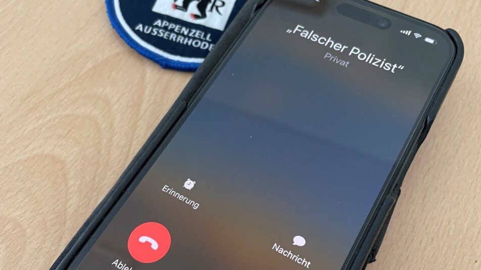 Die Kantonspolizei Appenzell Ausserrhoden hat eine Präventionskampagne gegen Telefonbetrüger gestartet. (Bild: kar)