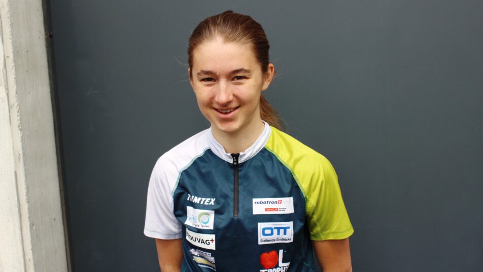 Nesa Schiller, die an Schweizer Meisterschaften total schon 11 Medaillen gewann, aber bisher noch nie eine Staffelmedaille. (Bild: zVg.)