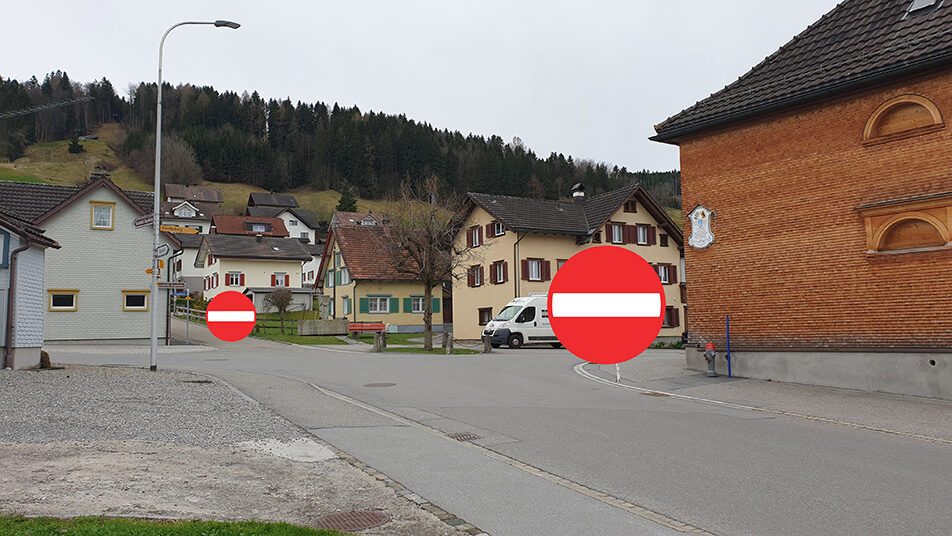 Für Autofahrer Richtung Westen ist künftig hier im Bereich Riedgaden «Schluss»: Riedstrasse und Ringstrasse werden mit «Einfahrt verboten» signalisiert. Das gleiche Signal soll auch an der Wührestrasse beim «Neuhof» angebracht werden.
