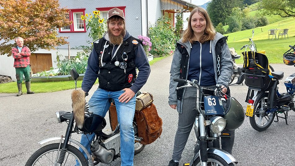 Für Köbi Würsch und Melanie Kolb aus Beckenried ist das Töffli viel mehr als ein Transportmittel. 