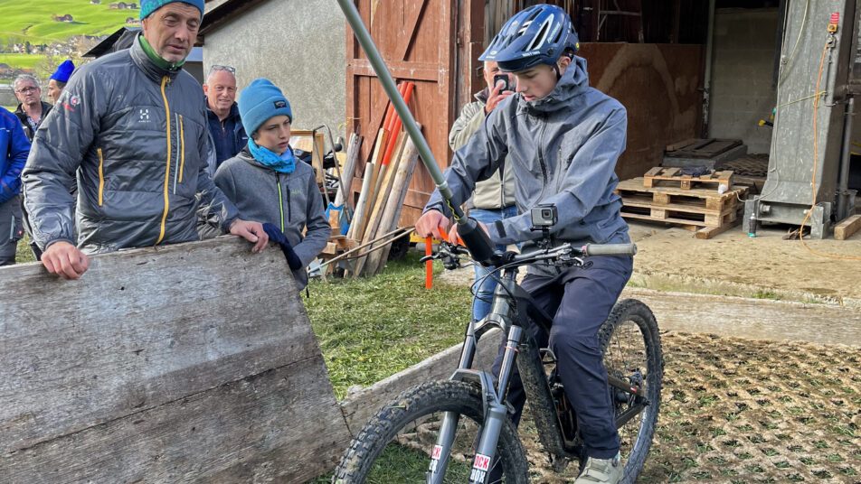 Der Bike-Test am Skilift Osteregg war erfolgreich. (Bild: zVg)