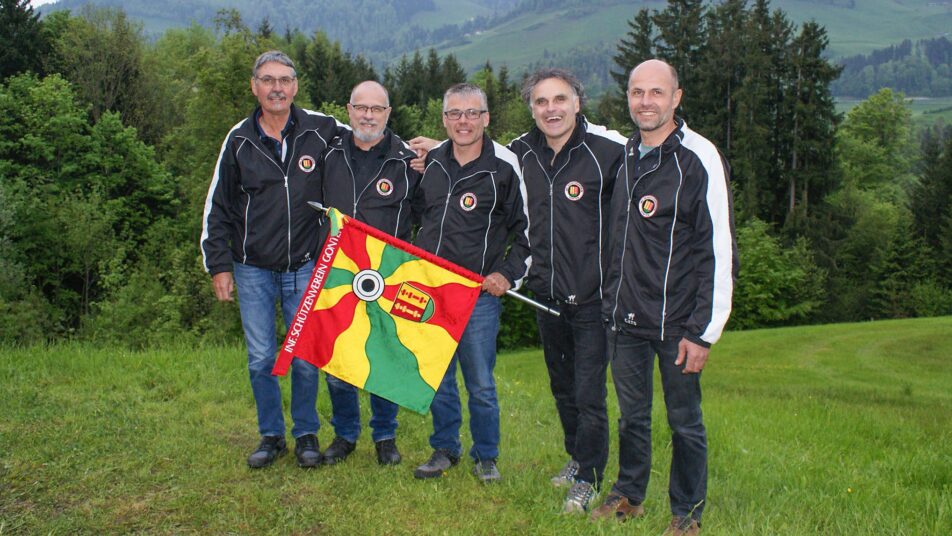 Siegergruppe Gonten Inf. SV im Feld A mit Loher Bruno, Müller Oliver, Knechtle Martin, Rusch Bruno, Keller Alfred (von links). (Bilder: zVg)