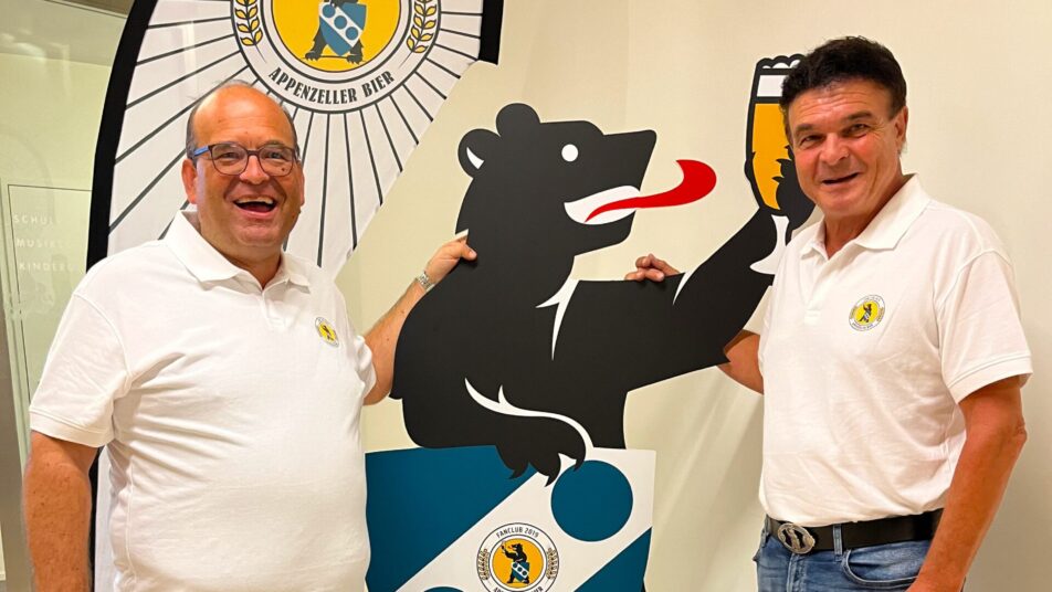 Der neue und der abgetretene Präsident, Tschösi Manser (links) und Urs Hermann. (Bild: zVg)