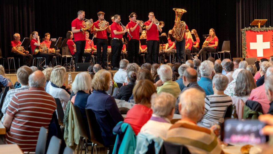 Die Bläser der Jungmusikanten Harmonie Appenzell eröffneten die Bundesfeier des Bezirks Appenzell mit einem rassigen Marsch. (Bilder: Monika Schmid)